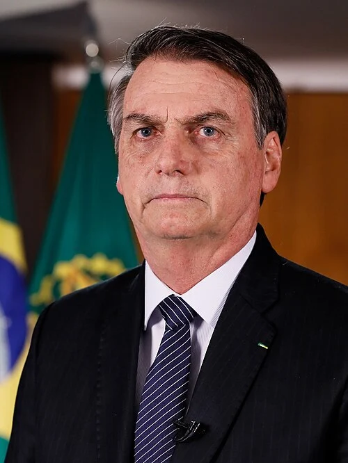Jair Bolsonaro: ความรุ่งโรจน์ อำนาจ และการโต้เถียงของ 'Tropical Trump'